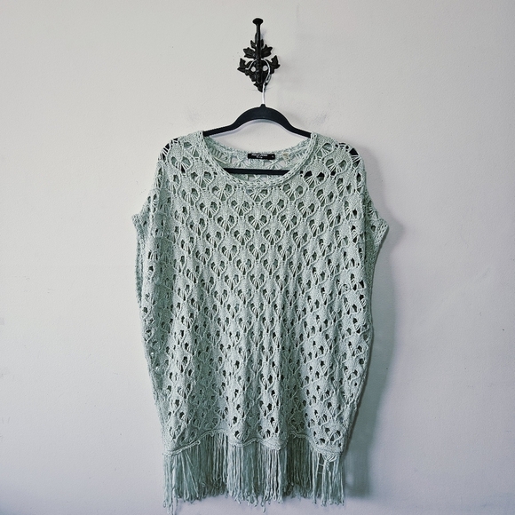 Point Zero Curvy Crochet Beach Cover Up Size 1X Knit Fringe Boho - Picture 2 of 4